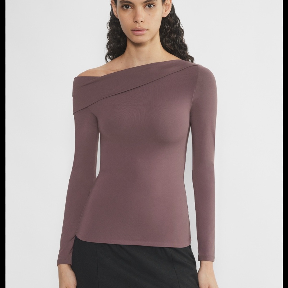 Aritzia Mauve Off-Shoulder Top